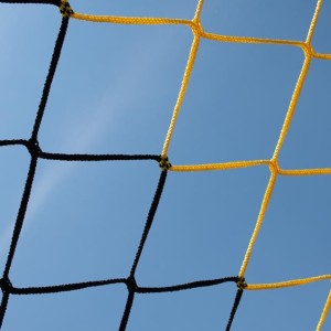 Trapezoidal 11-a-side soccer nets - Black/Yellow